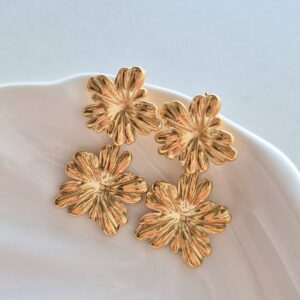 Dahlia Gold