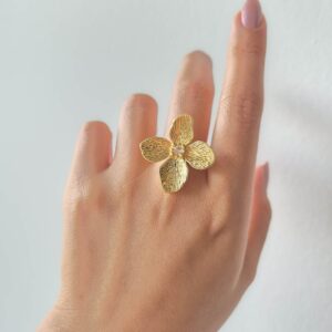Magnolia Ring