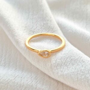 Tiny Drop Ring