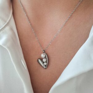 Melia Necklace
